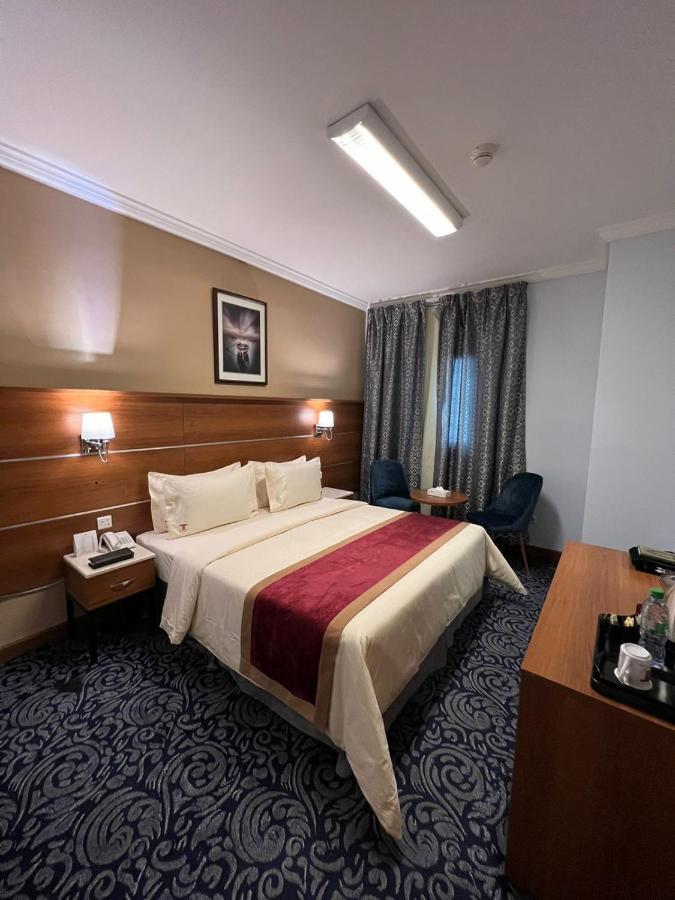 ซารายา ทาบา โฮเต็ล Hotel Medina ภายนอก รูปภาพ