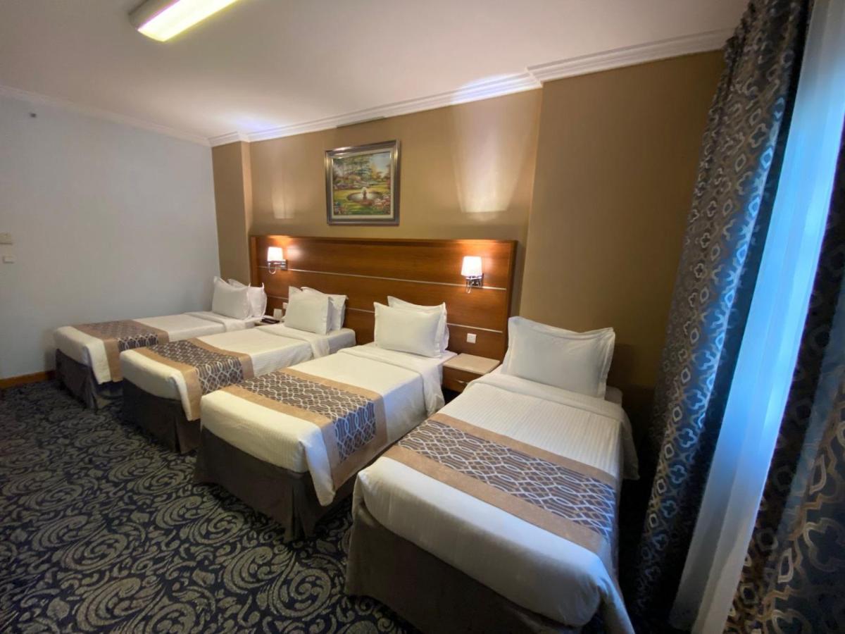 ซารายา ทาบา โฮเต็ล Hotel Medina ภายนอก รูปภาพ
