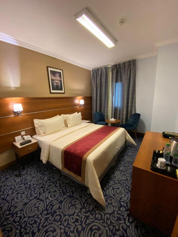 ซารายา ทาบา โฮเต็ล Hotel Medina ภายนอก รูปภาพ
