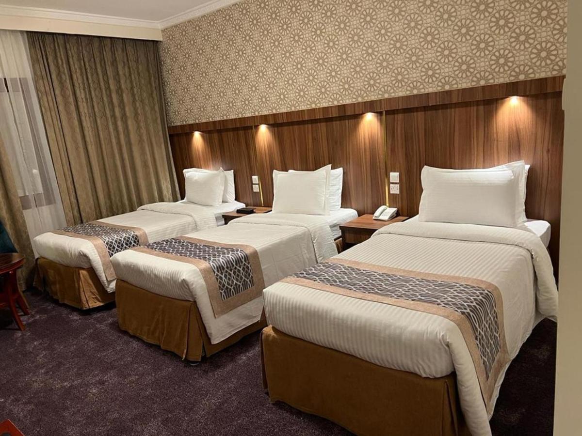 ซารายา ทาบา โฮเต็ล Hotel Medina ภายนอก รูปภาพ