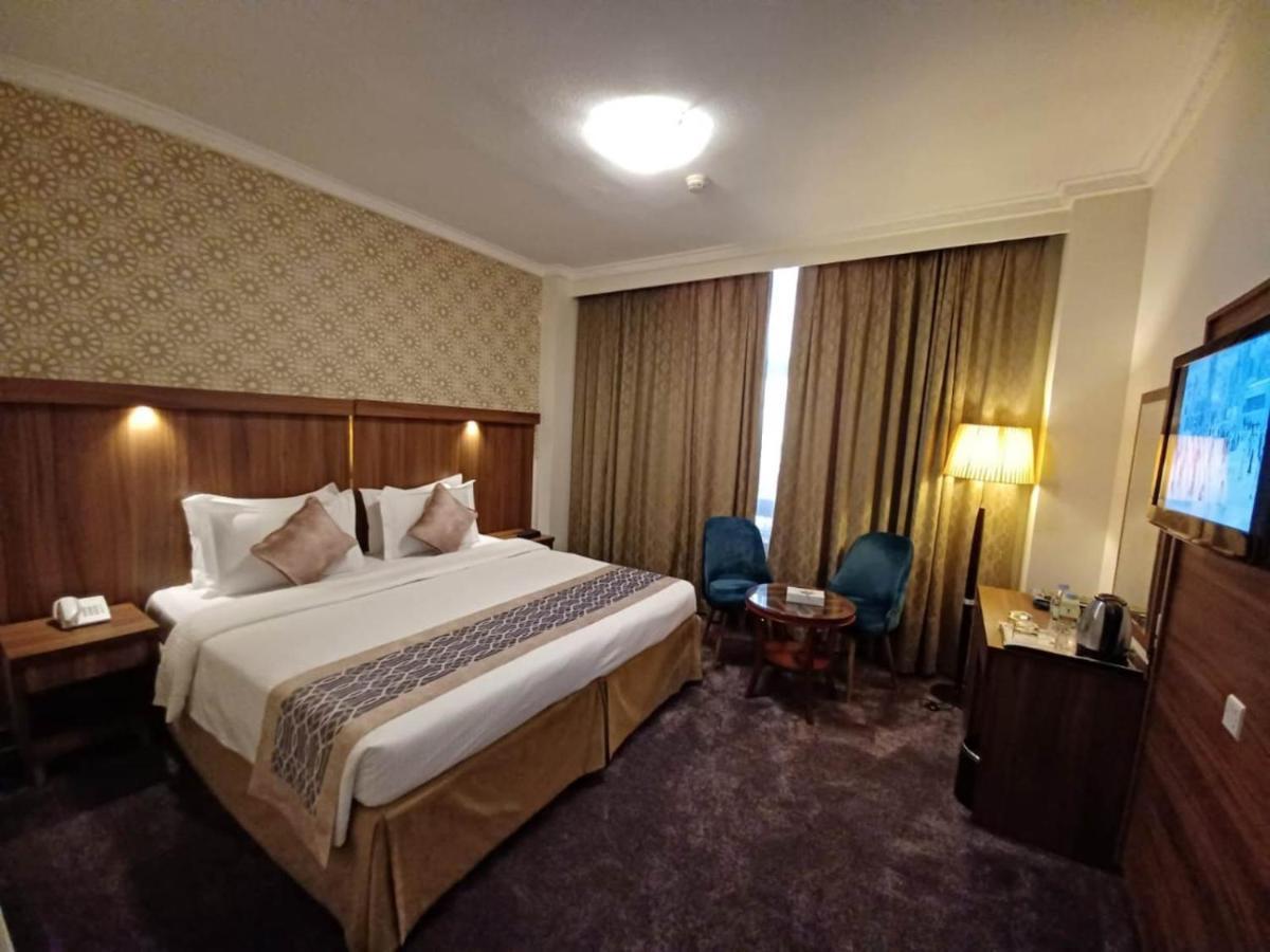 ซารายา ทาบา โฮเต็ล Hotel Medina ภายนอก รูปภาพ
