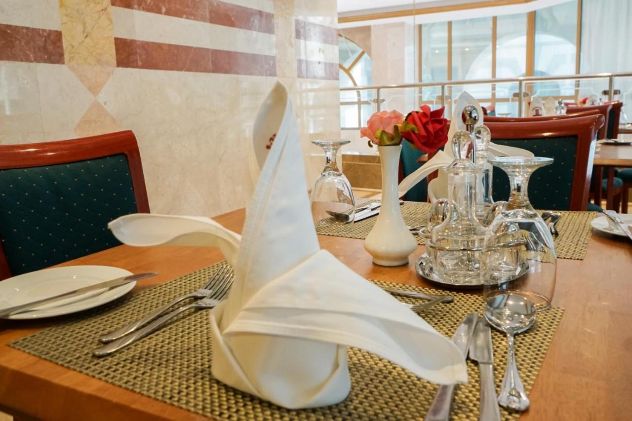 ซารายา ทาบา โฮเต็ล Hotel Medina ภายนอก รูปภาพ